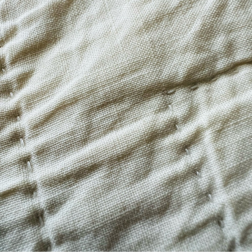 90”x50” Vintage from 1940’s Eight Point Star Hand Stitched Cotton Quilt. - Picture 5 of 12